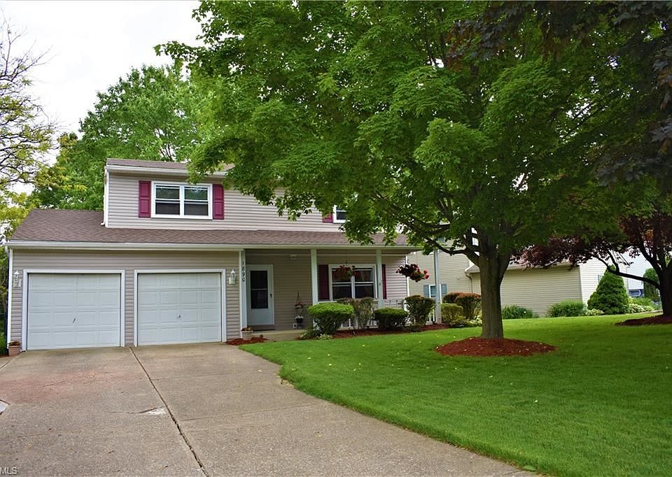 1st image of 1890 Lowell Cir