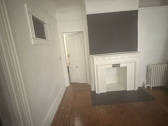 5th image of 710 N 3rd St #1-D