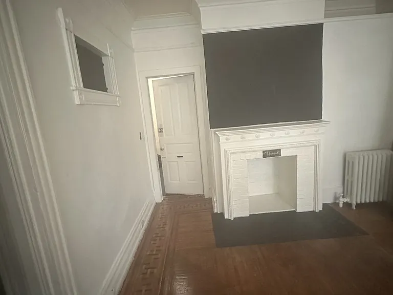 710 N 3rd St #1-D — Photo 5