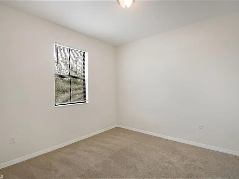5265 Beckton Rd — Photo 20