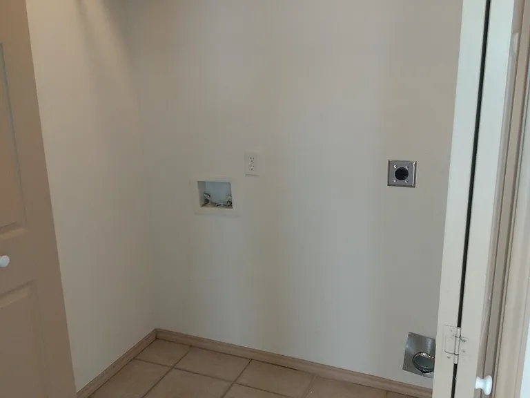 504 Kline Ave #2 — Photo 21