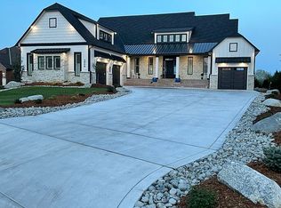 3908 N Lily Cir, Maize, KS 67101