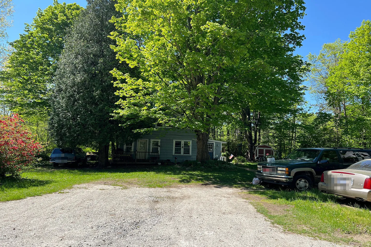 6055 Henry St photo 1