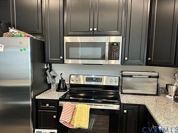 2nd image of 10945 Genito Square Dr