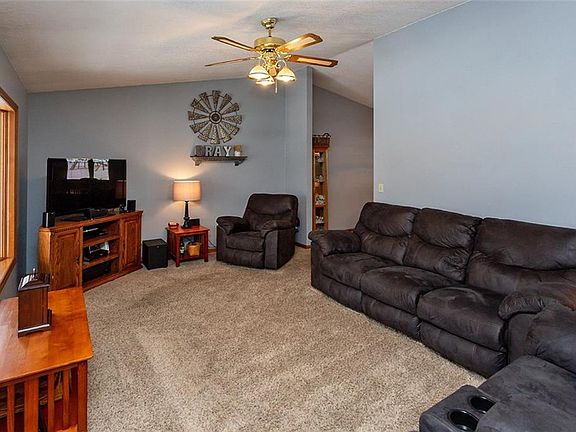 5th image of 7273 NW 23rd St