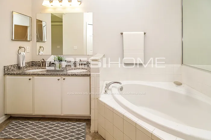 1837 Lacy Ln — Photo 9