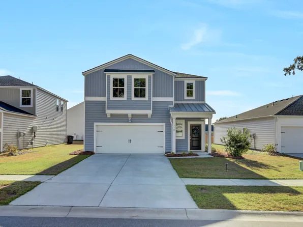 140 Camellia Bloom Dr, Moncks Corner, SC 29461