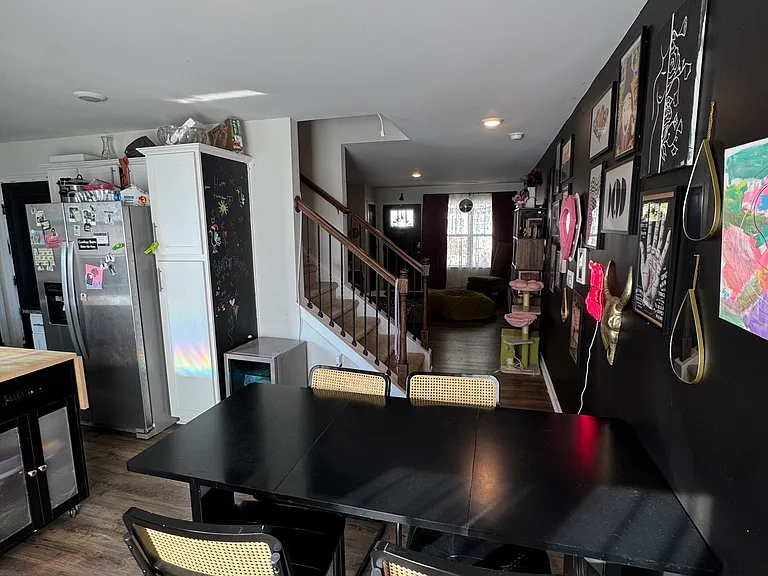 Kitchen/Dining Room area