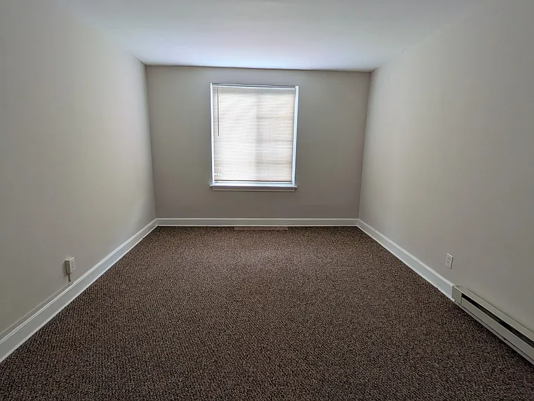 25 N 18th St #C-2 — Photo 14