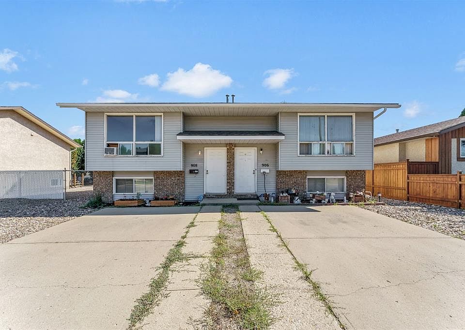 1st image of 908 Ross Glen Dr SE