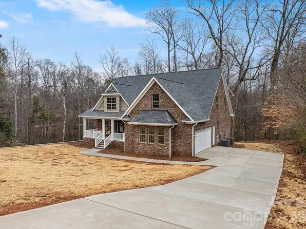 3408 Araglin Dr, Gastonia, NC 28056