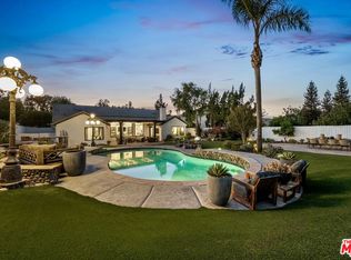 6210 Penfield Ave, Woodland Hills, CA 91367