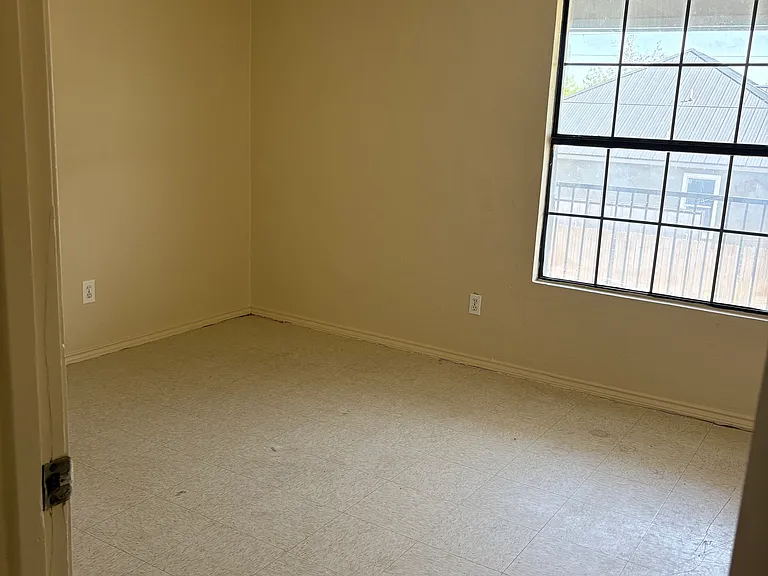 2701 S Midway Rd #2 — Photo 6