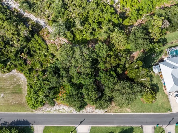 115 Thunderbird Dr, Sebastian, FL 32958
