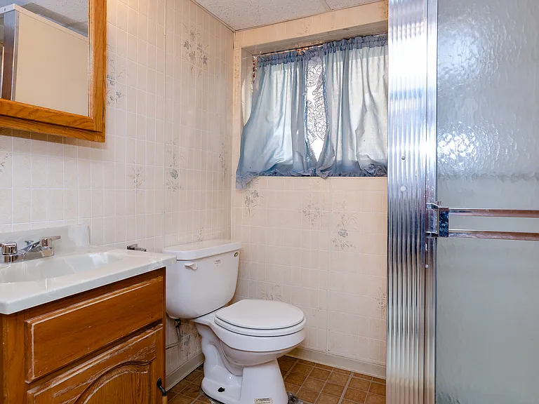 1033 Hayes Ave — Photo 29