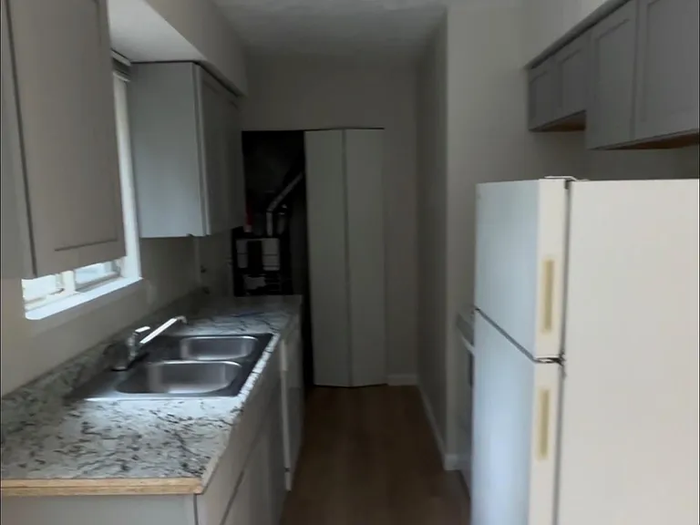 1250 Lilac Ave — Photo 19
