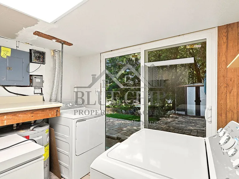 6714 Nina Rosa Dr — Photo 24