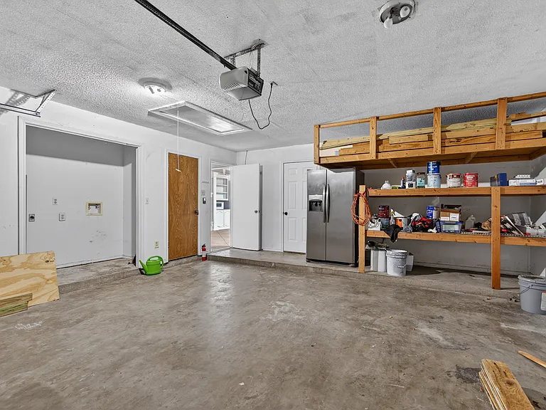 4712 N 6th St — Photo 21