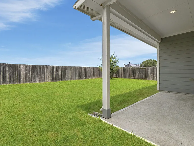 7422 French Quarter Ct — Photo 23