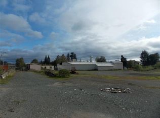 100 Maple St, Myrtle Point, OR 97458