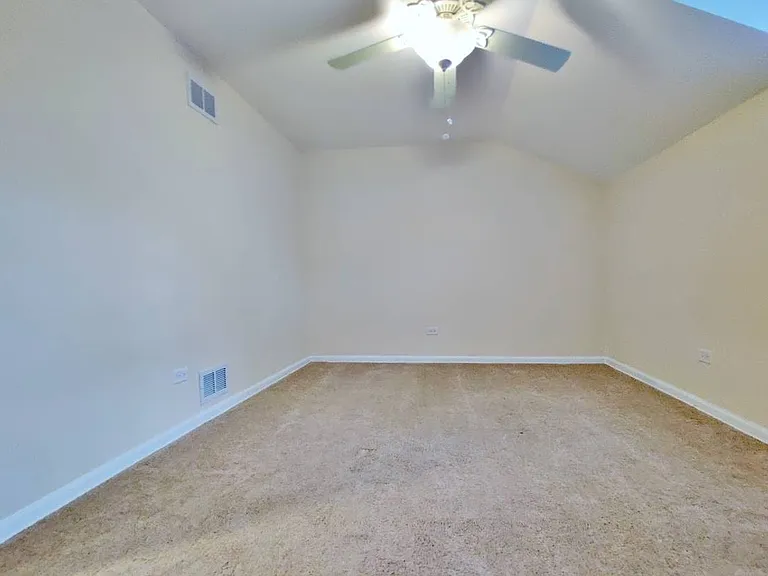 1520 Chippewa Dr — Photo 15