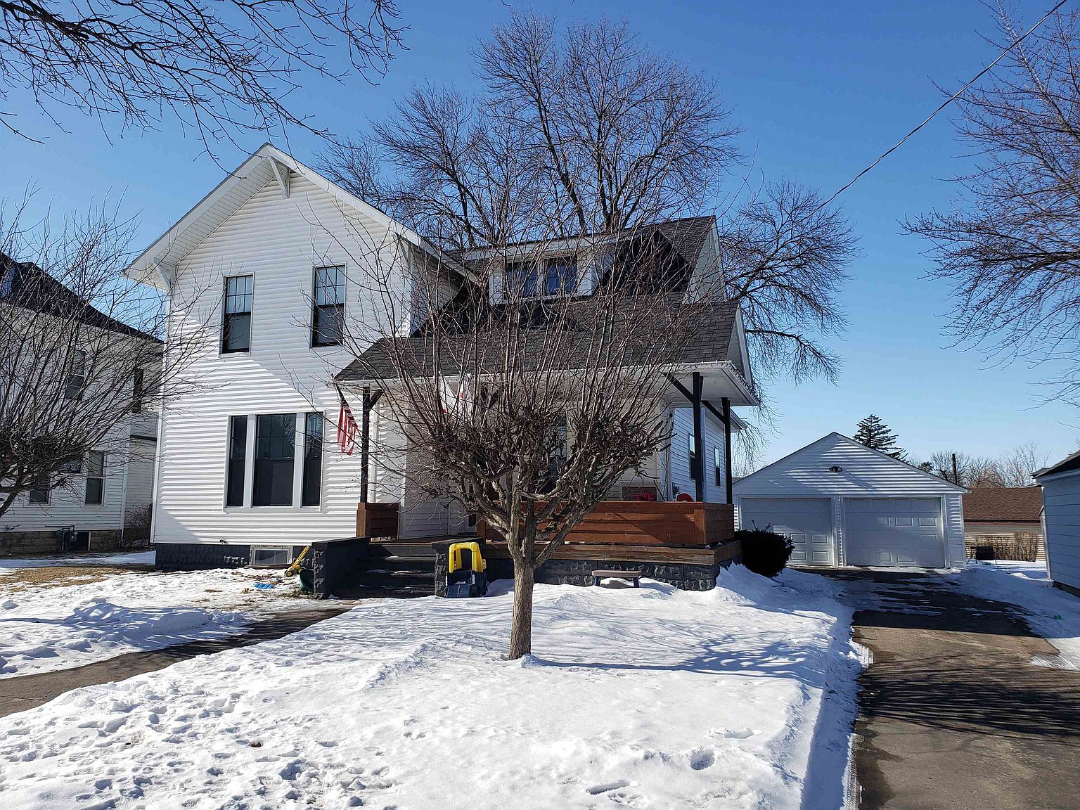 605 Tilford St, Dysart, IA 52224 Zillow