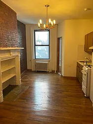 Rented by K & O Realty Associates Inc.