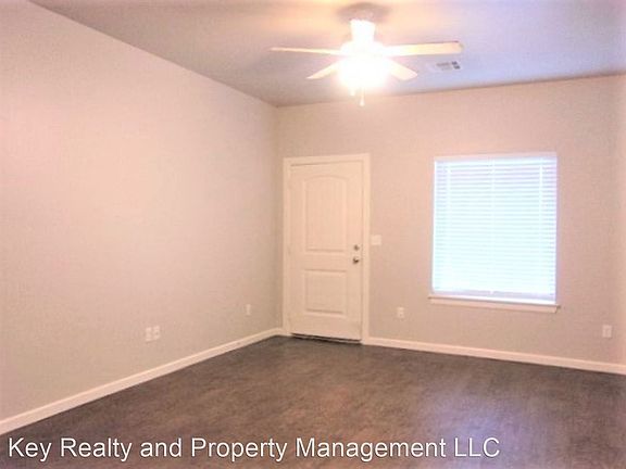 5th image of 4702 Loch Ln #4301