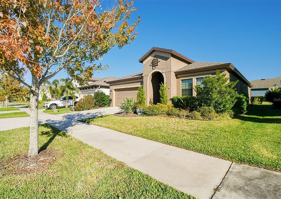 1st image of 6215 Shadowlake Dr