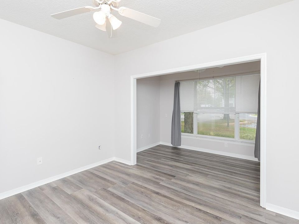 1st image of 24100 Harbour Vista Cir