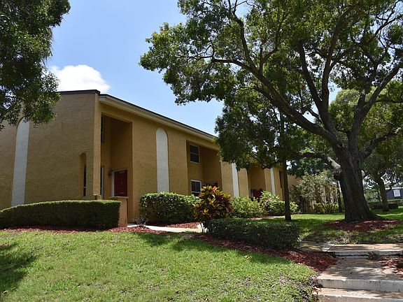 2nd image of 4502 La Carmen Ct
