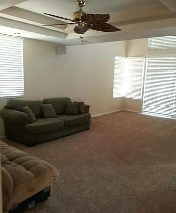 3rd image of 29873 Greens Ct
