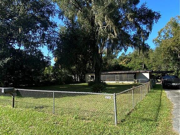 3rd image of 674 County Road 522