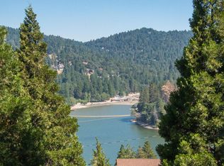 400 Wylerhorn Dr #TOWNHOUSE, Crestline, CA 92325