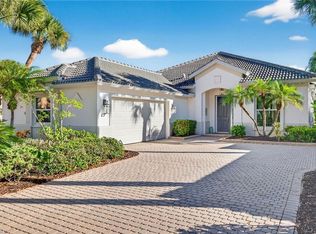 20823 Gleneagles Links Dr, Estero, FL 33928