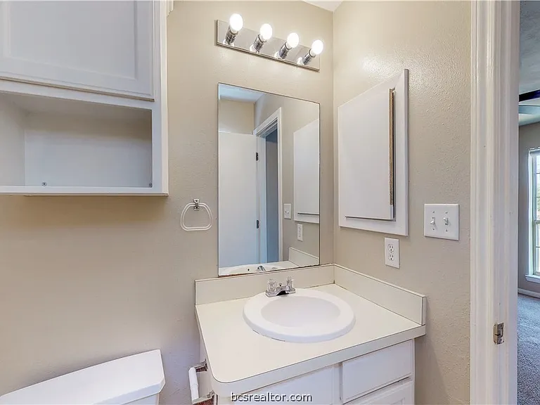1509 Hollowhill Dr #A — Photo 24