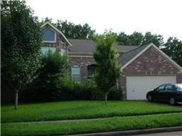 2234 Mill Creek Dr, Sugar Land, TX 77478