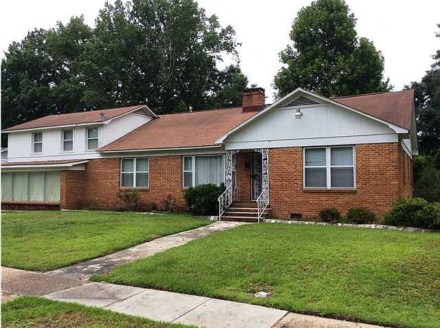 1st image of 2858 Thornhill Dr