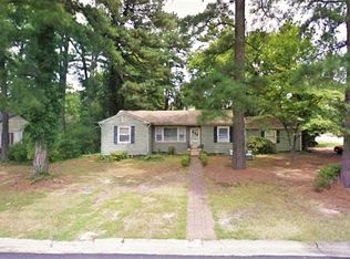 5900 W Club Ln, Richmond, VA 23226