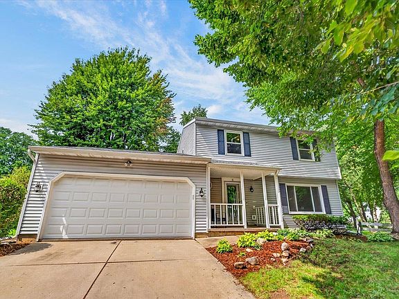 2nd image of 6 Windhaven Cir