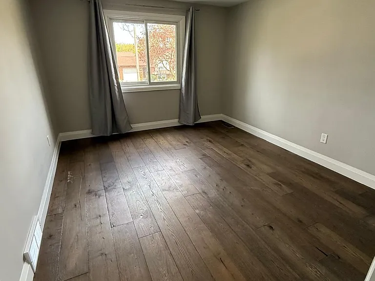 416 Cole Rd #UPPER — Photo 30