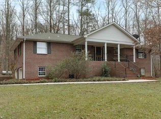 384 Moss Rock Trl, Sterrett, AL 35147