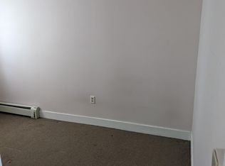 129 Loomis St APT 4, Burlington, VT 05401