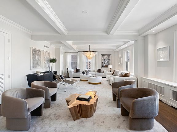 3rd image of 165 W 91st St #12EF