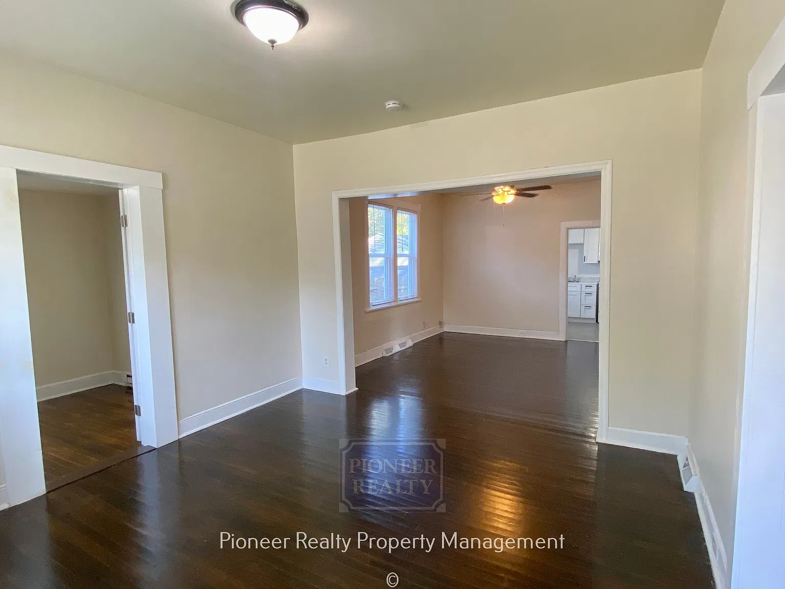 113 N. Elm Avenue - 1 — Photo 4