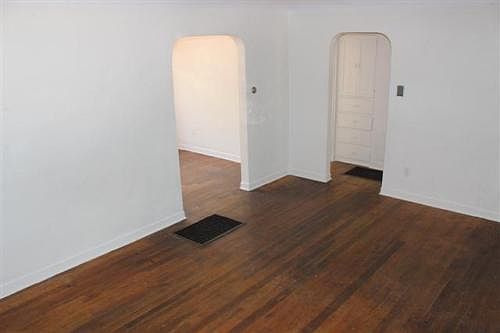 4th image of 409 Morningside Dr NE #A