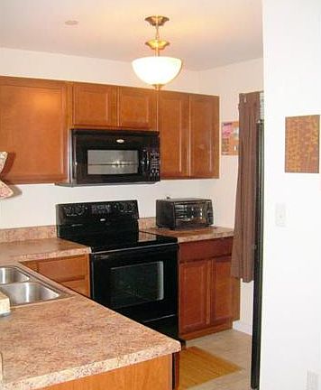 4th image of 9744 Bexley Station Dr #8H