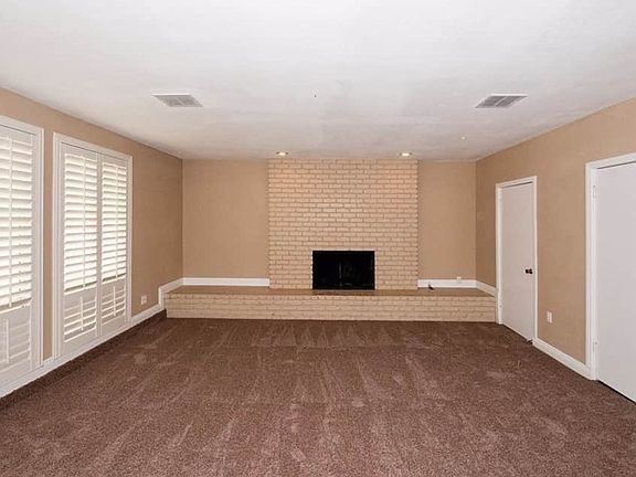 3rd image of 4539 El Carnal Way