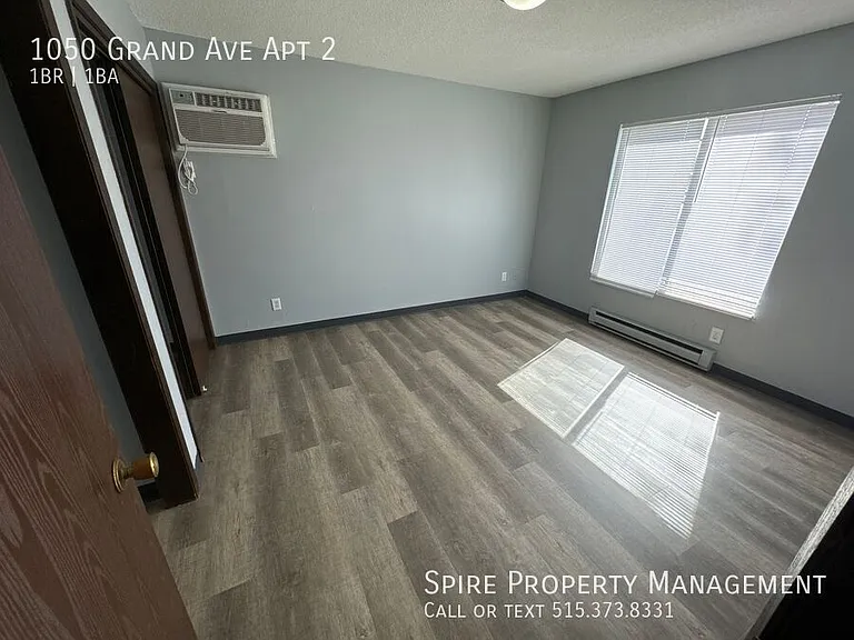1050 Grand Ave #2 — Photo 9