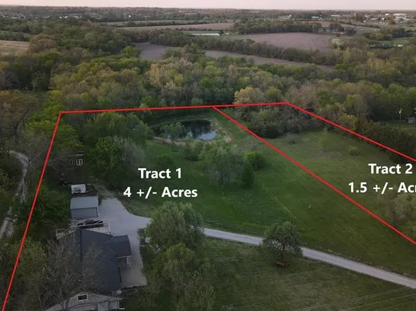 14298 Leavenworth Rd, Basehor, KS 66007